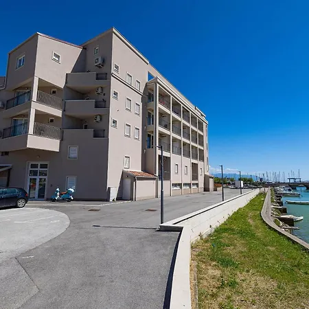Xenia Apartament
